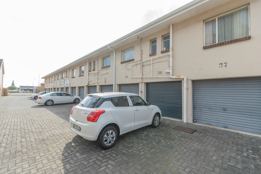 3 Bedroom Property for Sale in Kabega Park Eastern Cape